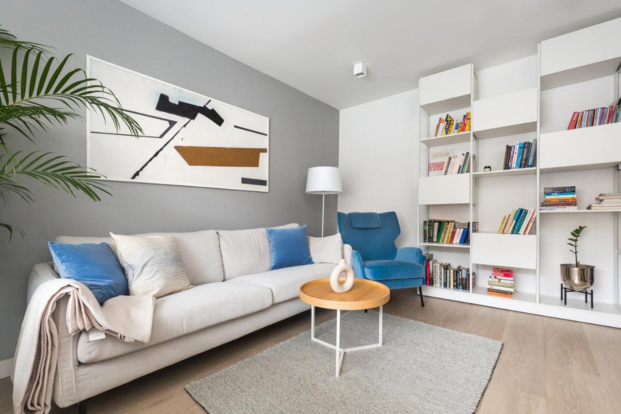 Apartament Bielany 3 Min From Metro With 5-Meals Per Day Diet Catering, Air Conditioning And Free Parking Varsovia Exterior foto